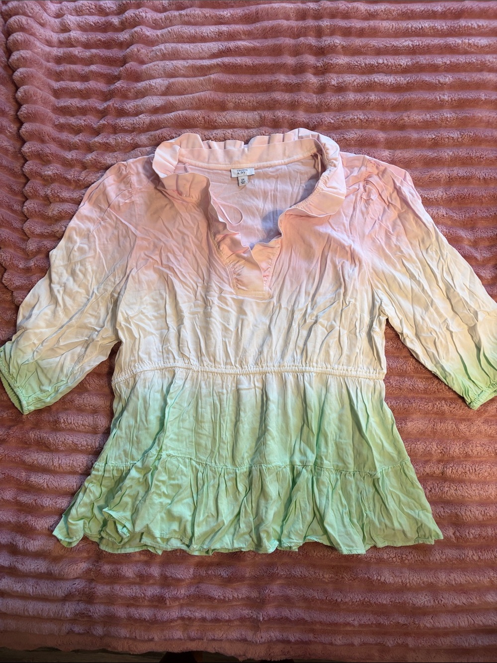 crown & ivy Pastel Ombre Peasant Tunic - Pink, Cream, Mint Green